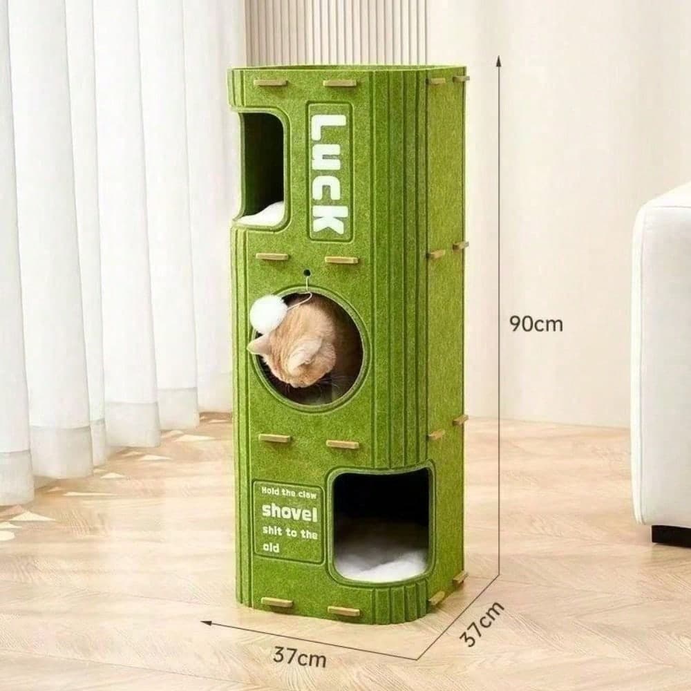 Tour à chat en feutre